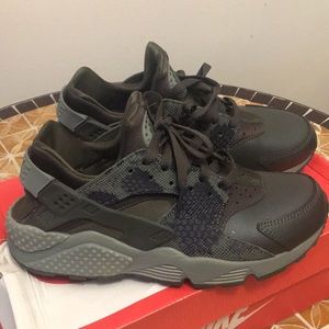 Nike Women’s Air Huarache Run